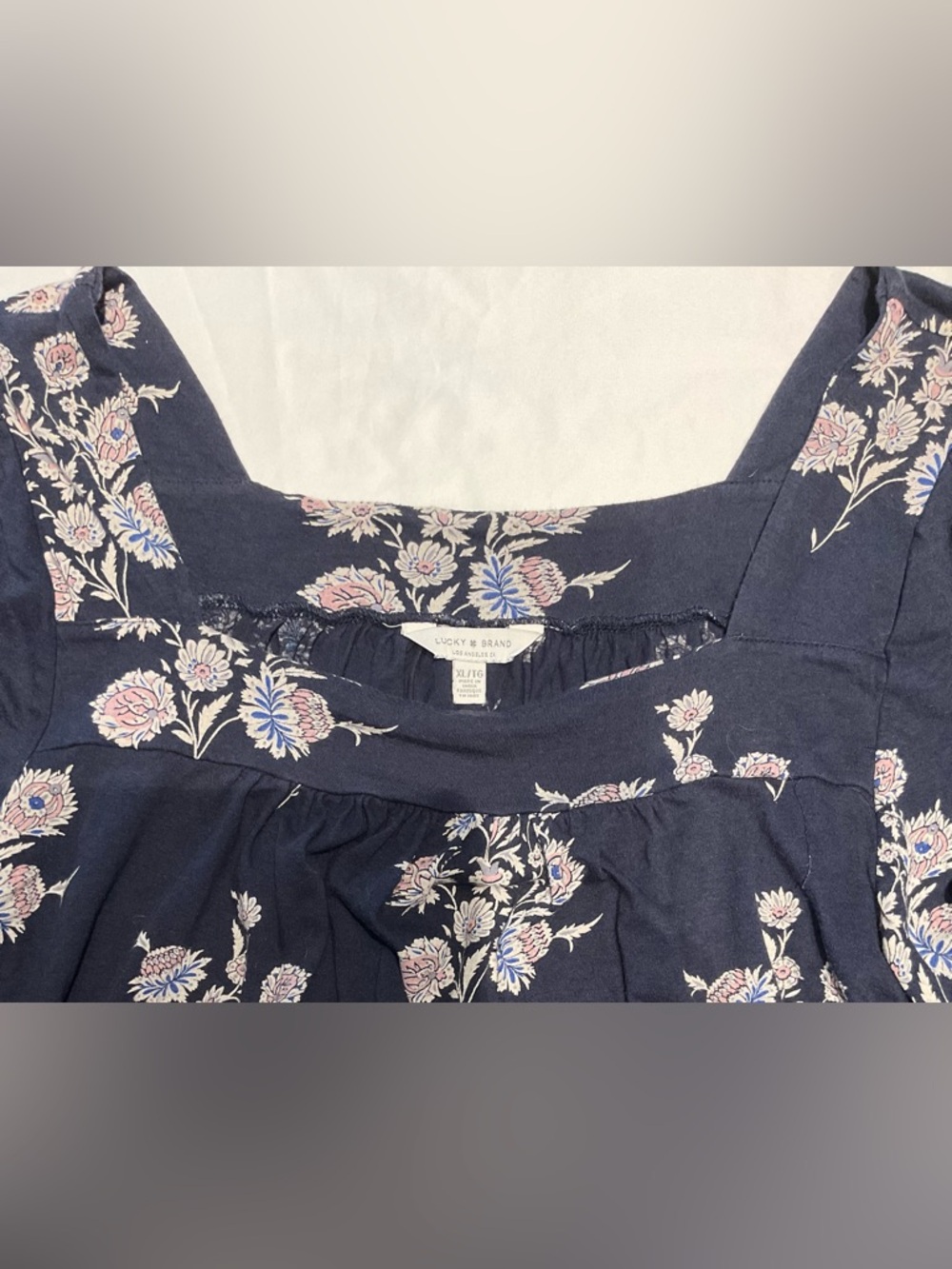 Lucky Brand Dark Blue Floral Boho Square Neck Flutter Top - Picture 4 of 9